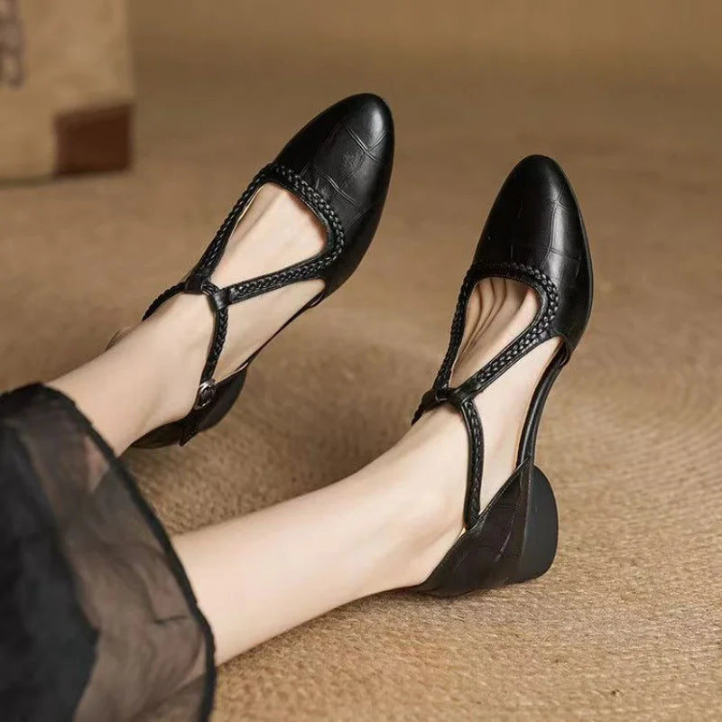 Aurora ™| Bevora T-Strap Sandalet